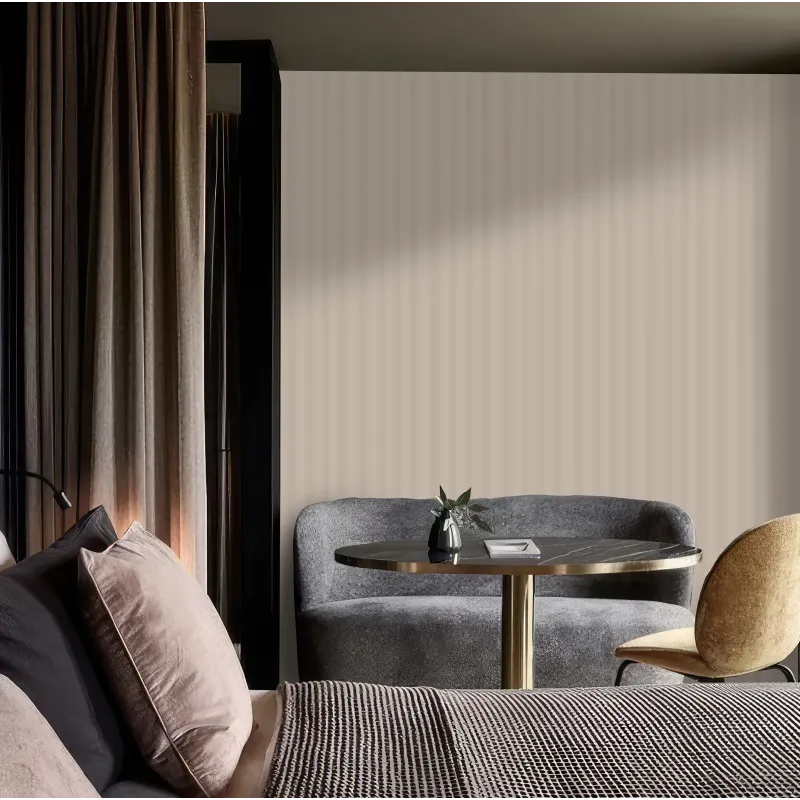 Murella 100 Z16714 luxuriöse beige-braune Tapete mit vertikalen Streifen und Stoff-Textur