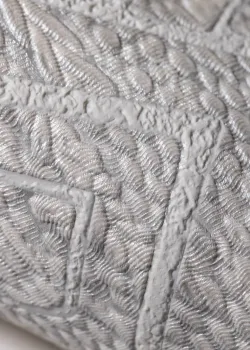 Trussardi 7 Z18928, Embossed Damask Pattern Cream Wallpaper, 7m²